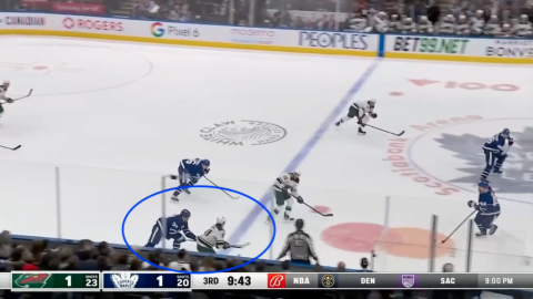 Matthews Tracks, Hunts, and Strips Puck